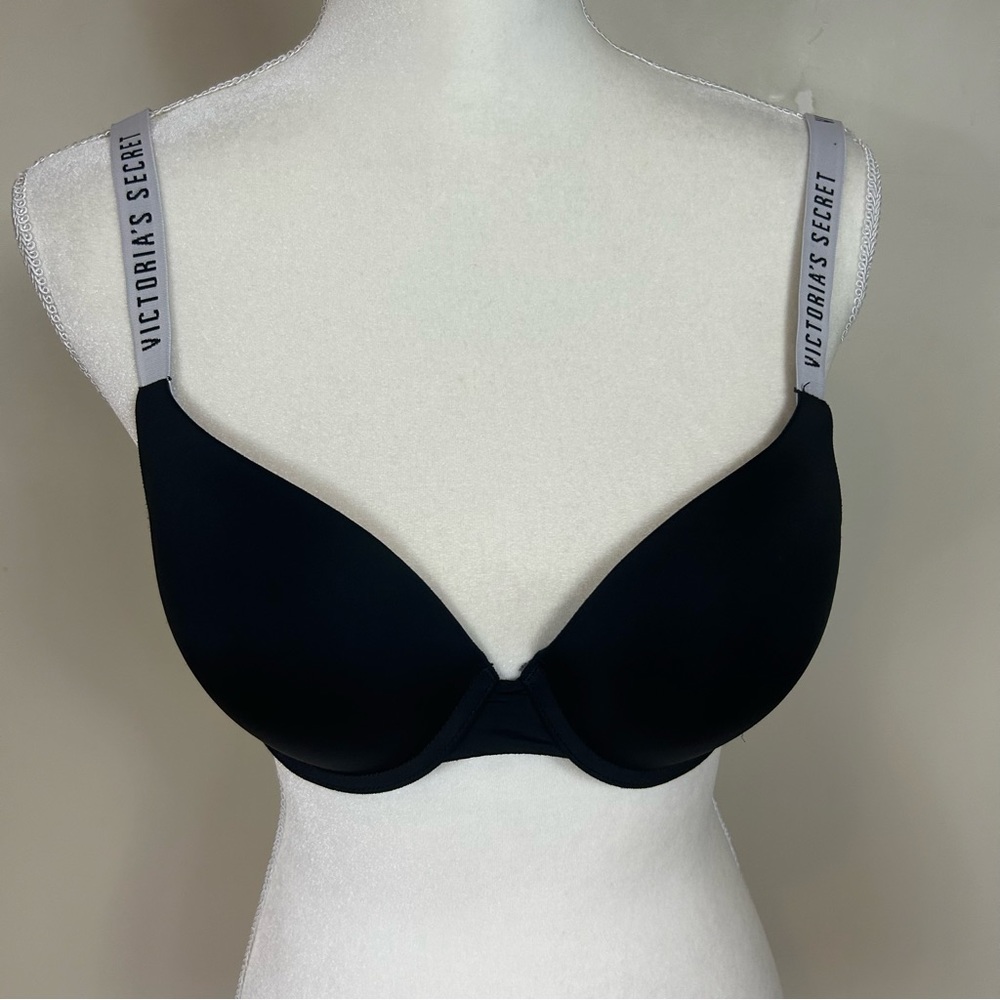 4/$25 Victoria’s Secret t-shirt push up full coverage black bra underwire 34C